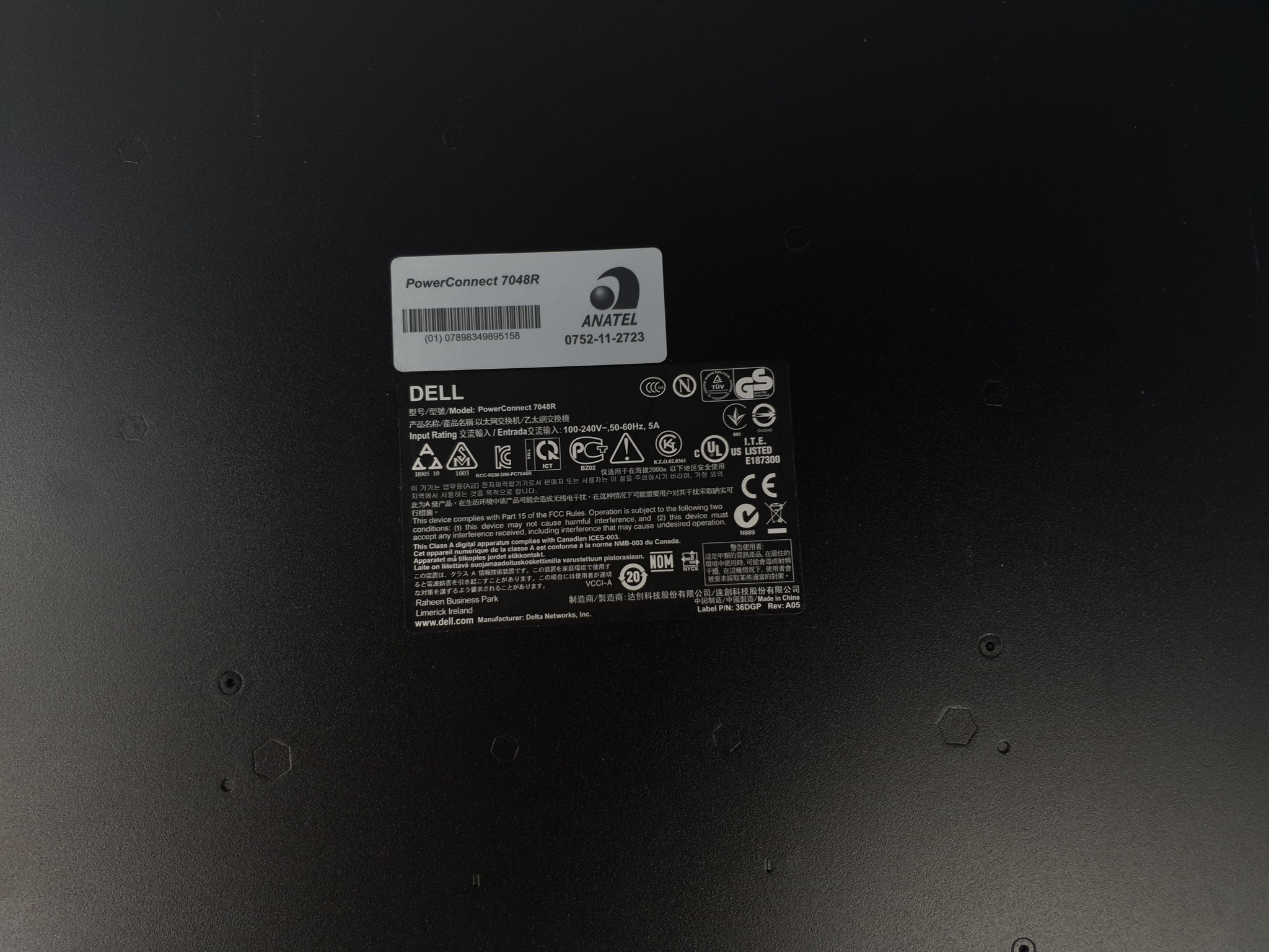 Dell Dell PC7048R 48PRT Ethernet PowerConnect // 0J7MFN - J7MFN