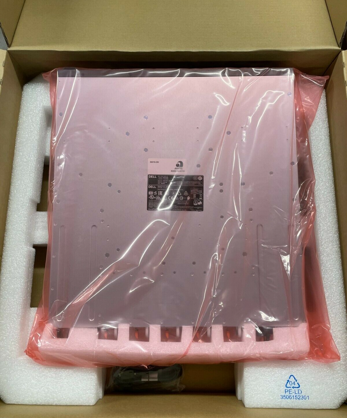 Dell Dell S6010-ON 32PRT QSFP PSU>IO NO-OS RoHS // 0T2N0Y - T2N0Y