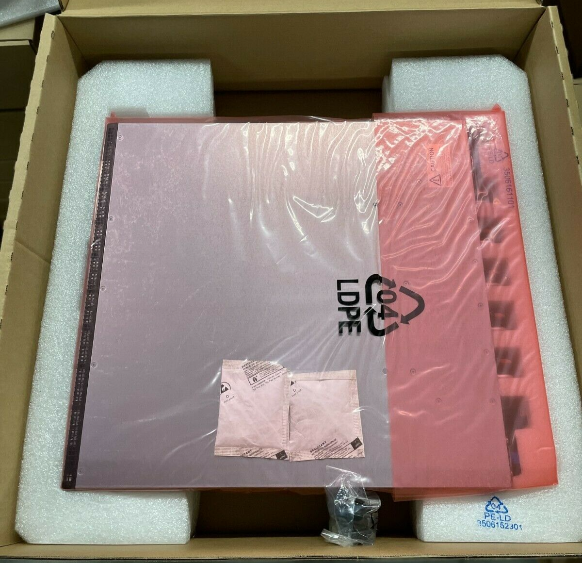 Dell Dell S6010-ON 32PRT QSFP PSU>IO OS9 RoHS // 044MX0 - 44MX0