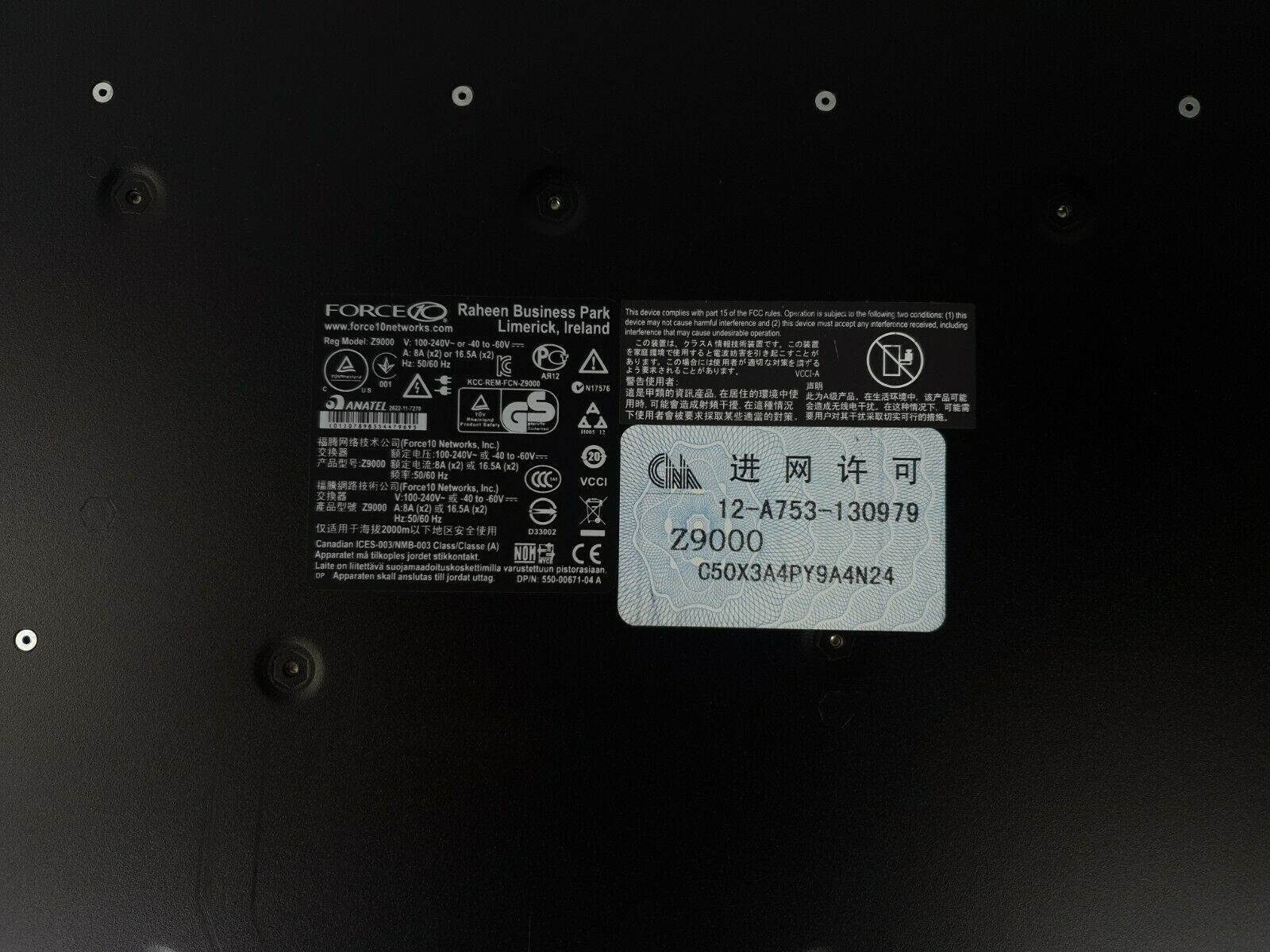 Dell Dell Flextronics Z9000 32PRT QSFP+ FORCE10 RoHS // 0P64N9 - P64N9