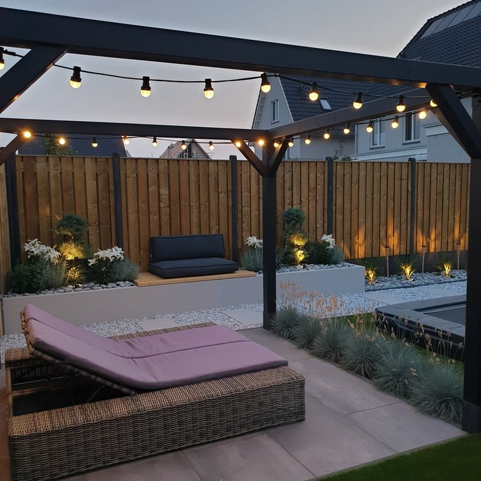 Lampadine LED a luce bianca calda con rivestimento satinato, Ø45