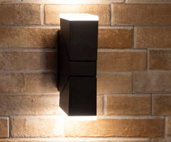 Lampada da parete regolabile Michael a 2 luci - nero