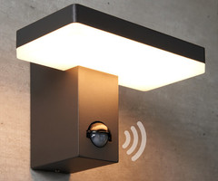 Lampada da parete nera con sensore - Roberto