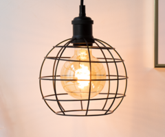 Lampada a sospensione Hugo