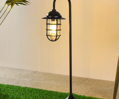 Lampada da terra rurale Dave - nera