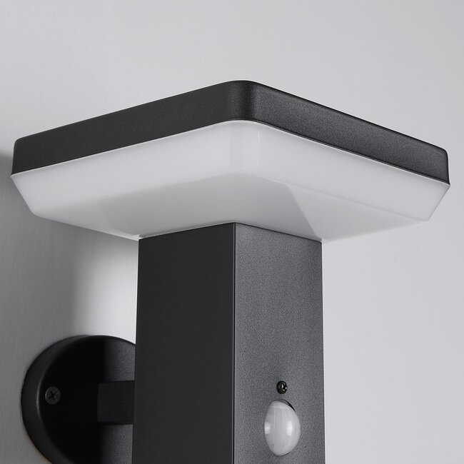 Moderna applique solare da esterno nera con sensore - Aila