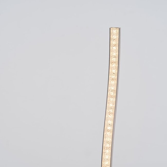 Lampada da tavolo minimalista Vinti in nichel satinato con LED integrati