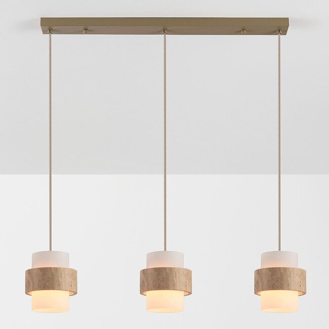 Lampada a sospensione Flari con 3 paralumi in travertino e vetro bianco latte - beige