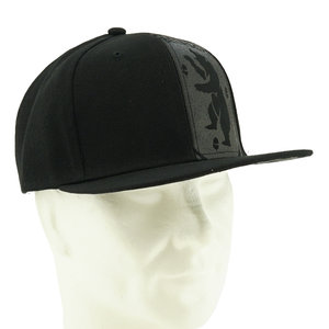 Snapback Bear Black