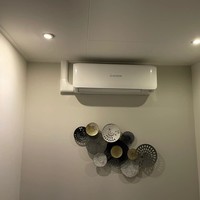 Mitsubishi Heavy 5 kW airco geplaatst in trapgat naar zolder