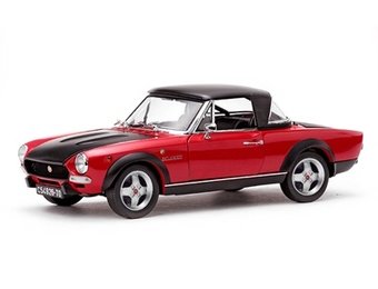 1:18 Fiat Spider CSA