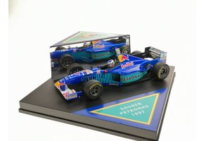 1:43 Red Bull Sauber Petronas C16