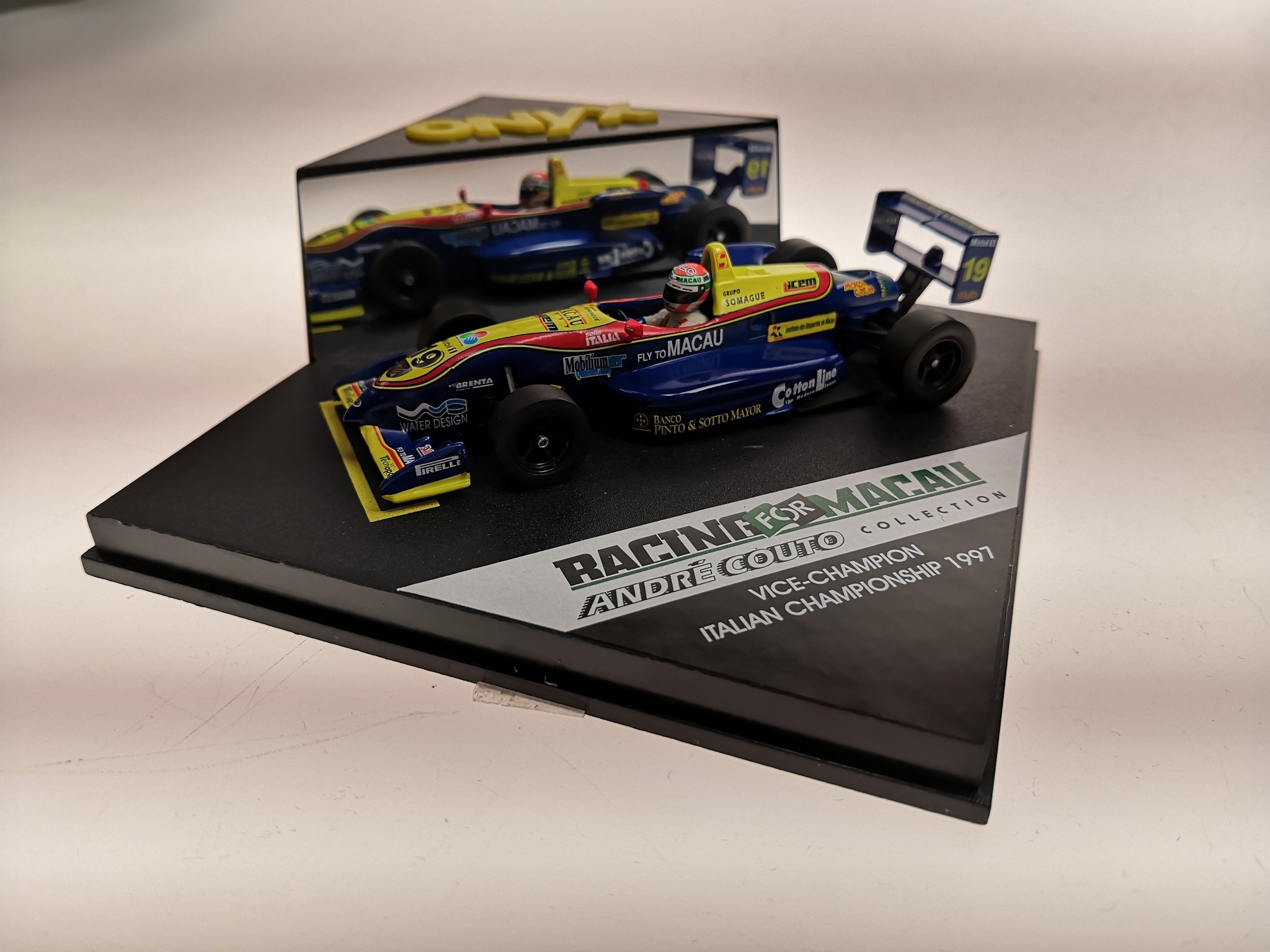 Schaalmodel 1:43 Dallara F3 André Couto Vice-Champion Italian Championship 1997 Onyx