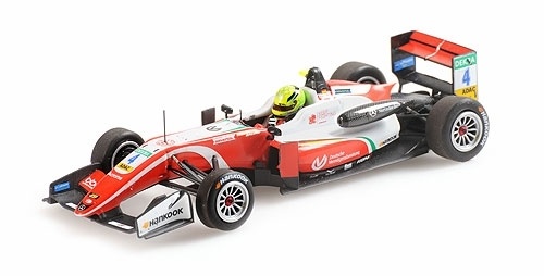Schaalmodel 1:43 Dallara Mercedes F317 #4 Mick Schumacher 2018 Minichamps