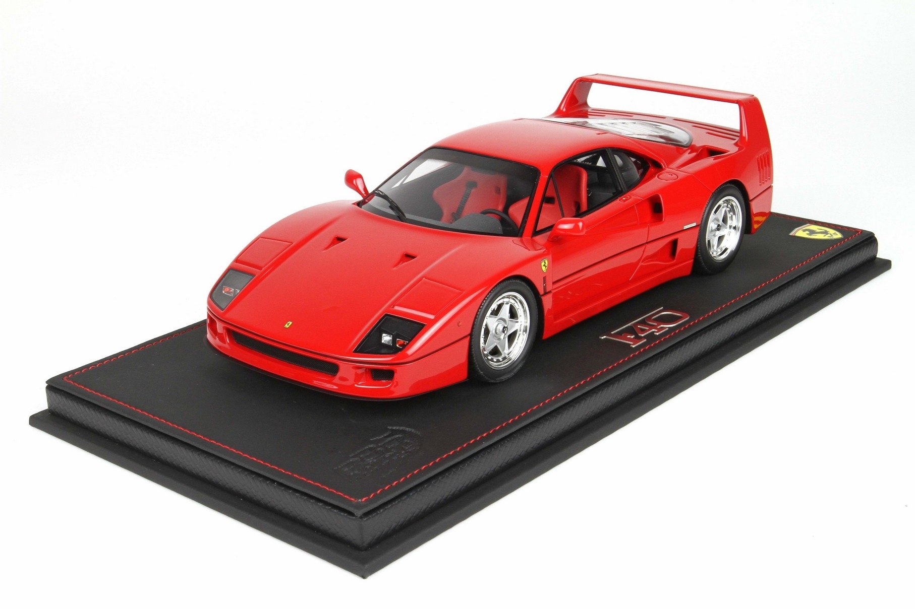 1:18 Ferrari 1987 - Position