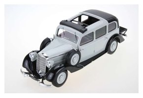 1:18 Mercedes 260D Pullman Landaulet
