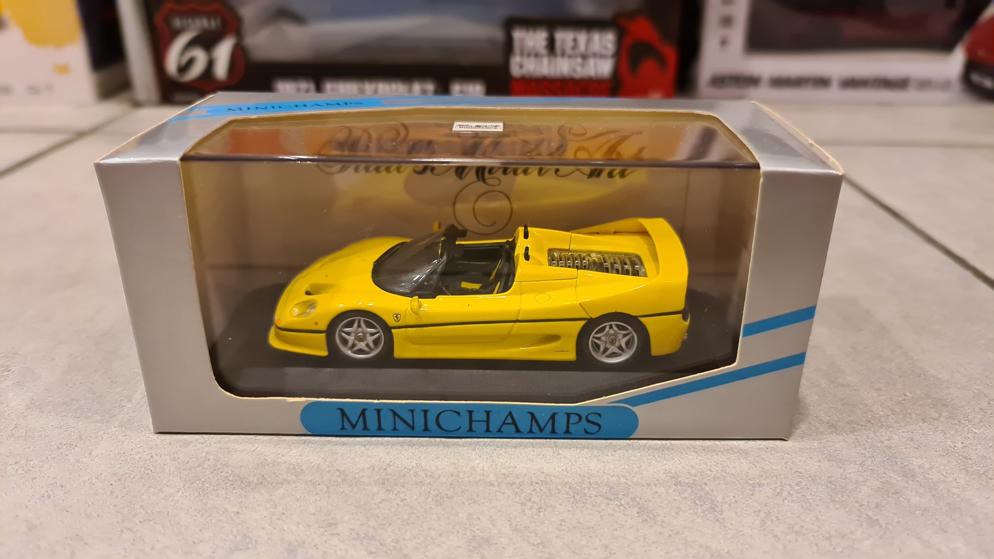 Schaalmodel 1:43 Ferrari F50 Spider 1995 Yellow Minichamps