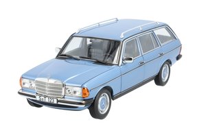 1:18 Mercedes-Benz 200T