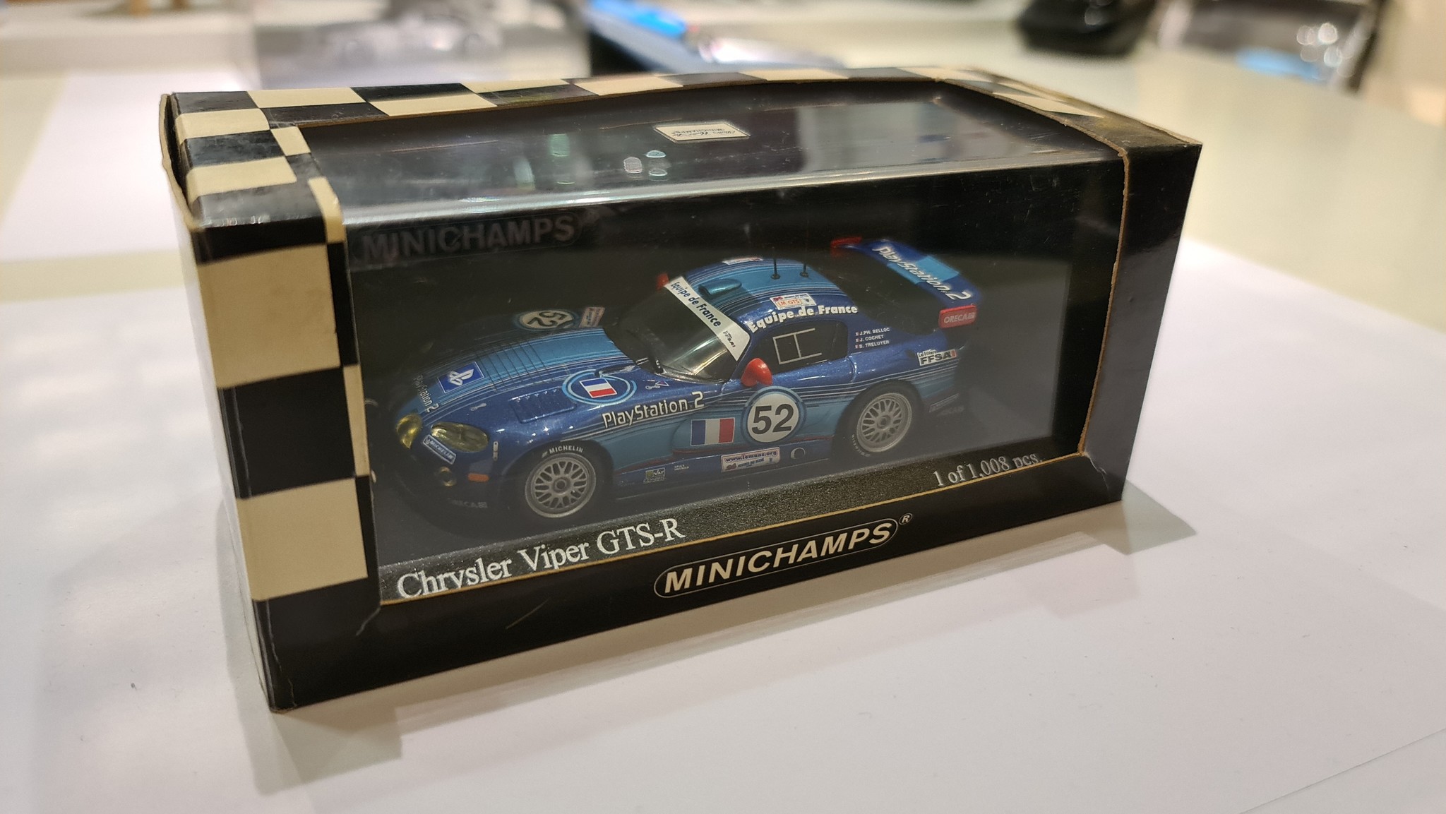 Scale Model 1:43 Chrysler Viper GTS-R 24U van Le Mans 2002 Minichamps