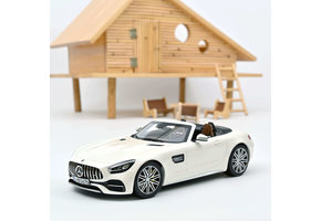 1:18 Mercedes-AMG GT C