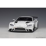 Schaalmodel 1:18 Aston Martin Vantage GTE Le Mans Pro 2018 Plain Body White Autoart