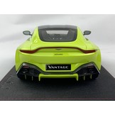 Schaalmodel 1:18 Aston Martin Vantage 2018 Lime Green FrontiArt