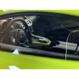 Schaalmodel 1:18 Aston Martin Vantage 2018 Lime Green FrontiArt