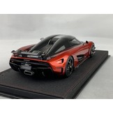 Schaalmodel 1:18 Koenigsegg Regera Ghost Package Candy Apple Red & Carbon FrontiArt