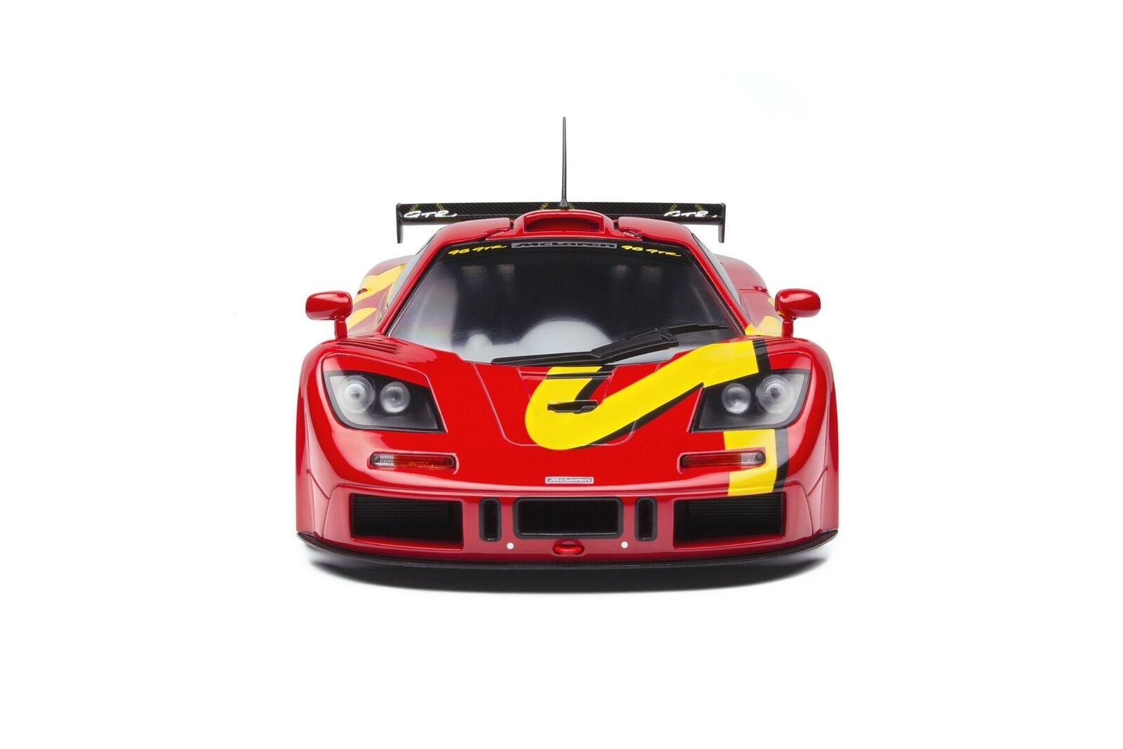 Schaalmodel 1:18 McLaren F1 GTR Red Solido