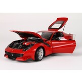 Scalemodel 1:18 Ferrari F12 TDF 2016 Rosso Corsa 322 BBR