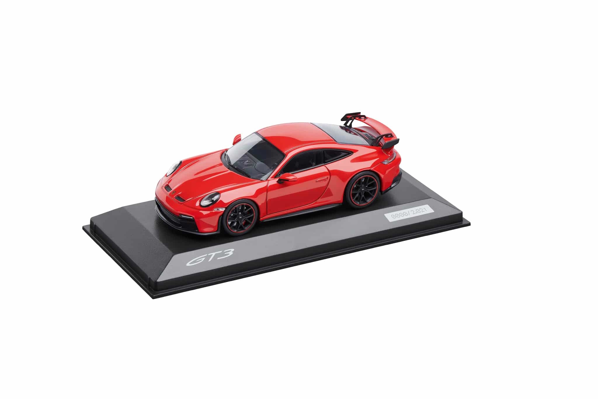Scalemodel 1:43 Porsche 911 (992) GT3 Indian Red Minichamps