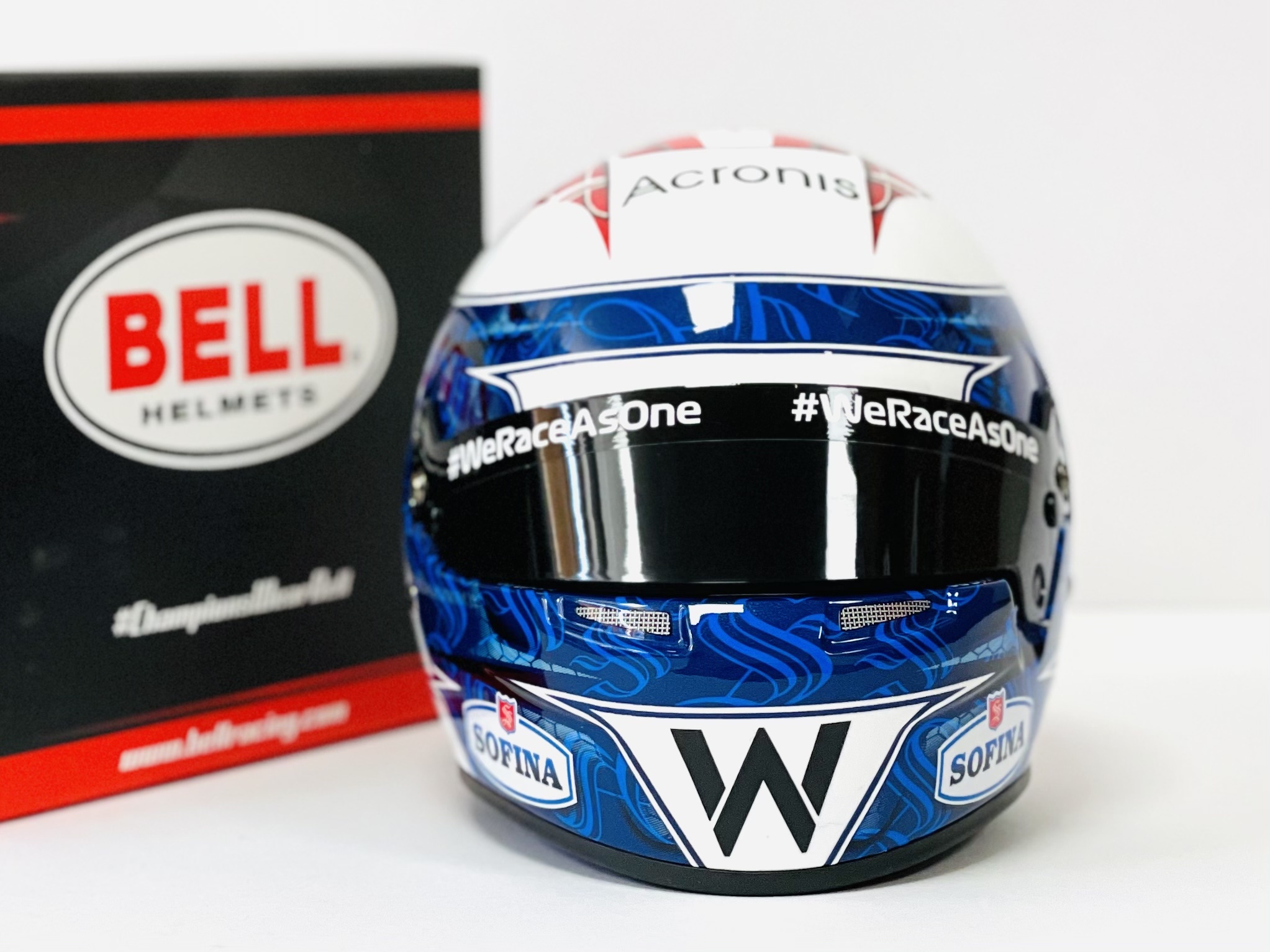 1:2 Helm Nicolas Latifi 2021 Bell Helmets