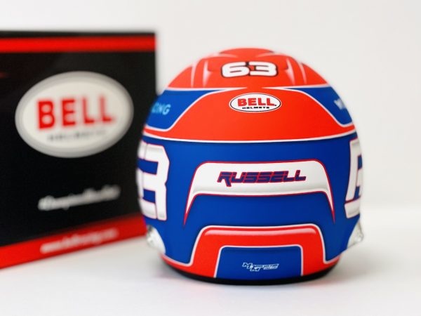 1:2 Helm George Russell 2021 Bell Helmets