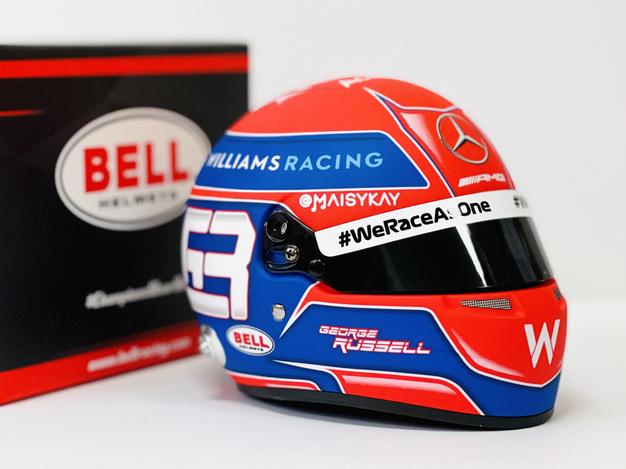 1:2 Helm George Russell 2021 Bell Helmets