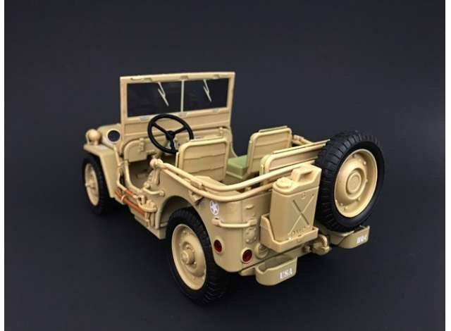 1:18 1943 Jeep Willy's "Casablanca" Desert Sand Triple9