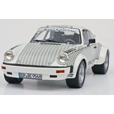 1:18 Porsche 911 Röhrl x911 met figuur Schuco