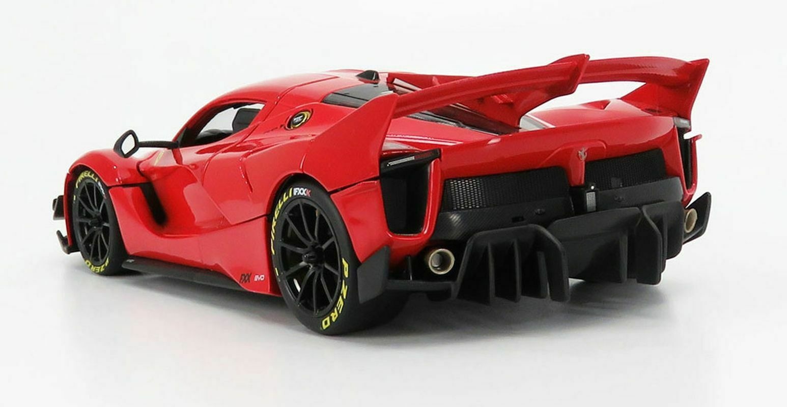 1:18 Ferrari FXX-K EVO Bburago Limited edition