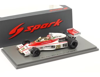 1:43 McLaren Piquet