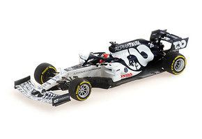 1:43 Alpha Tauri Kvyat