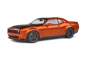 1:18 Dodge Challenger SRT