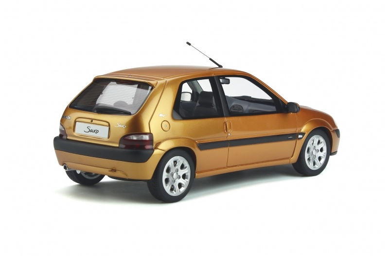 1:18 Citroën Saxo VTS Jaune Heliodor OttoMobile