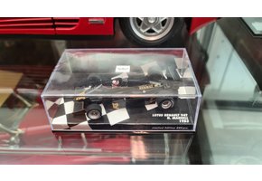 1:43 Lotus Mansell