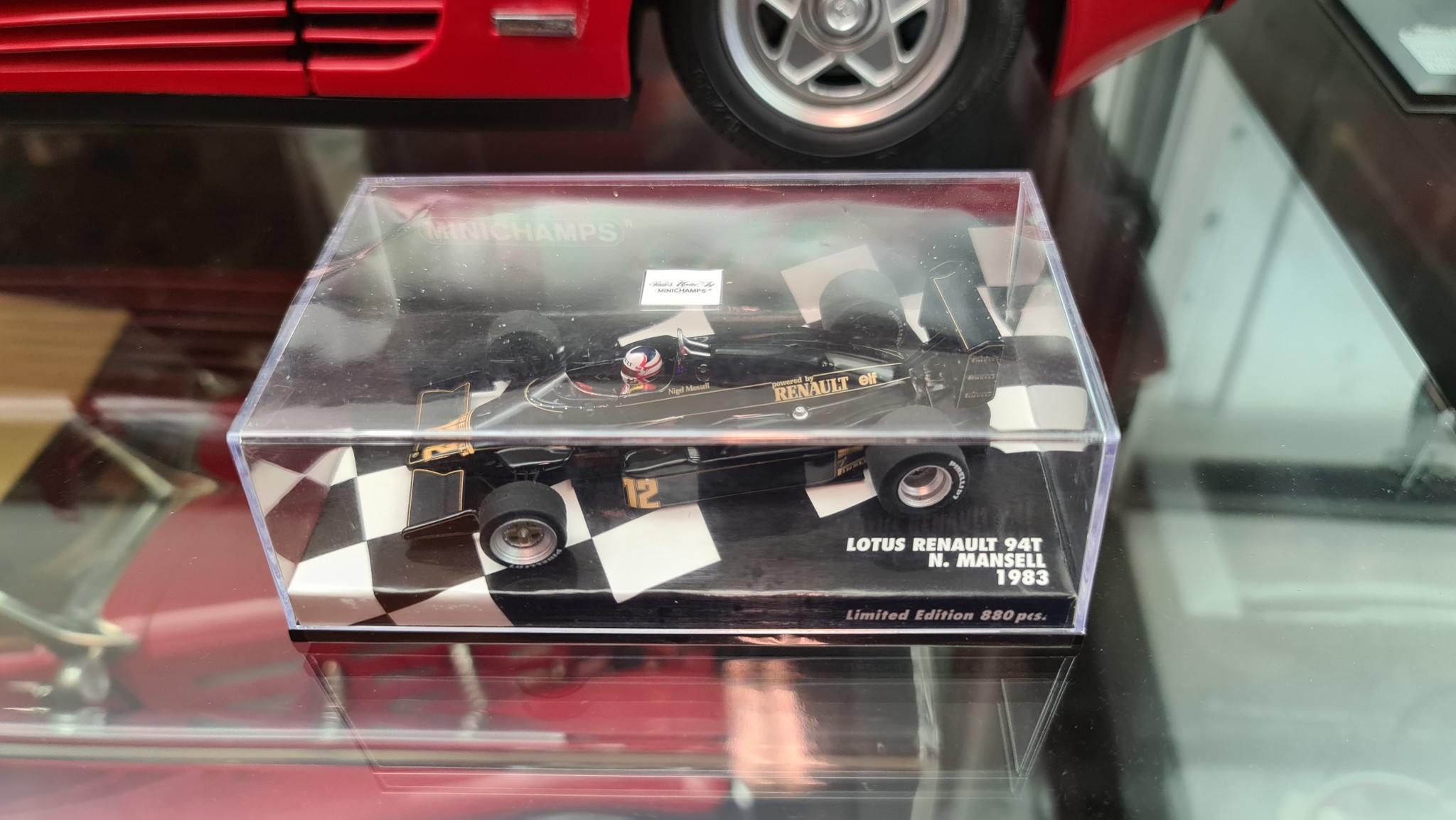 1:43 Lotus Renault 94T Mansell 1983 Minichamps