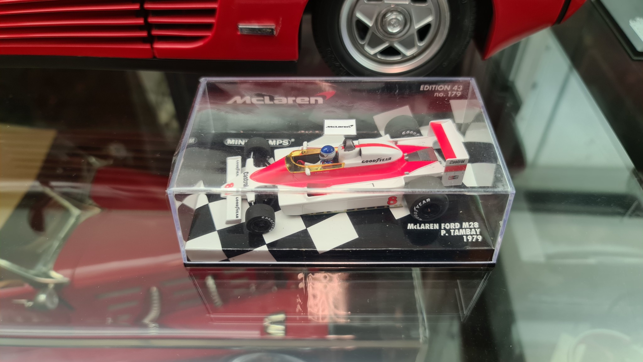1:43 McLaren Ford M28 Tambay 1979 Minichamps
