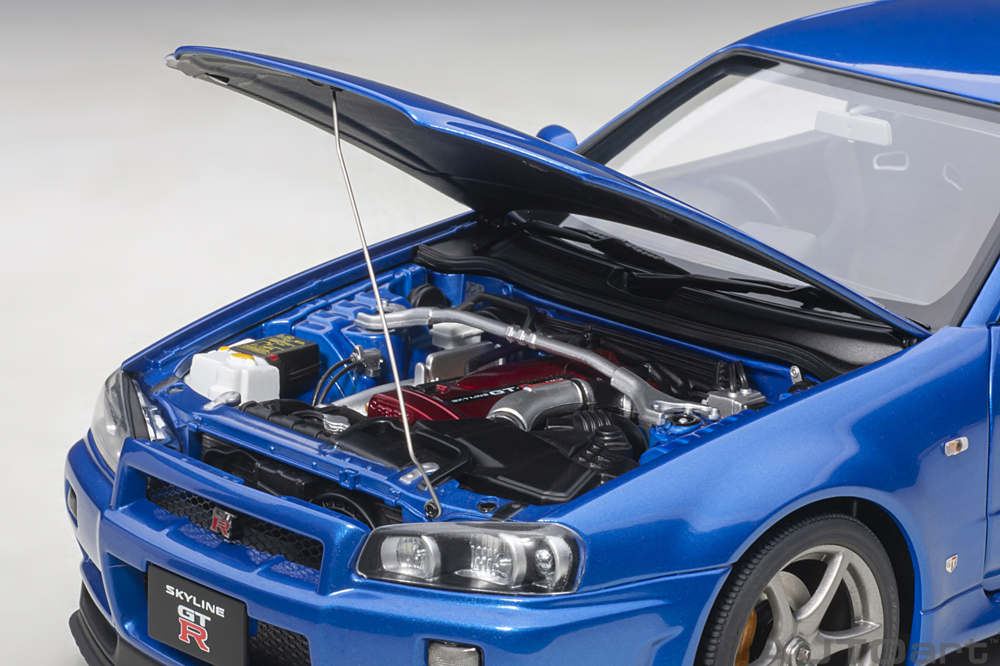 1:18 Nissan Skyline GT-R (R34) V-Spec II Bayside Blue Autoart