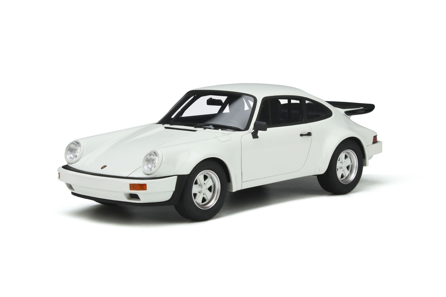 1:18 Porsche 911 SC RS White GT Spirit