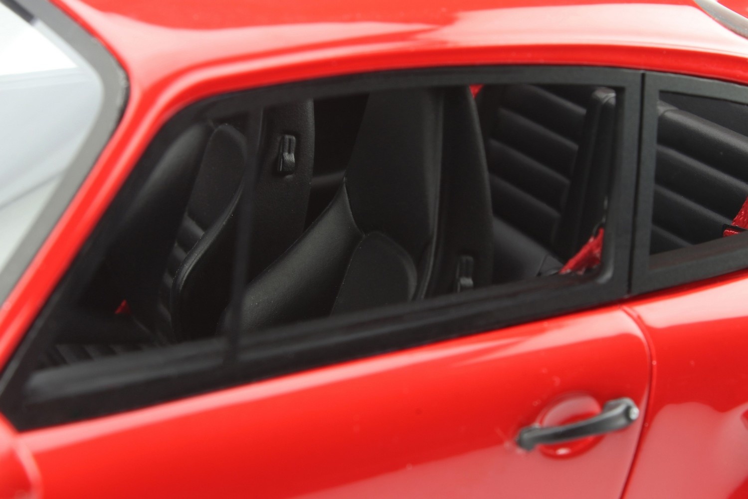 1:18 Porsche 911 (964) Turbo S Flachbau Rot GT Spirit