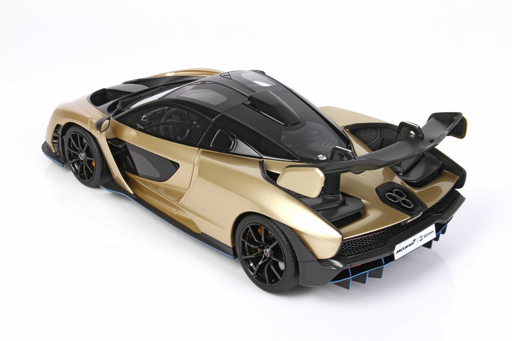 1:18 McLaren Senna Metallic Gold BBR