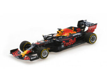 1:43 Red Bull Verstappen