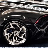 1:18 Bugatti La Voiture Noire Schwar MR Collection